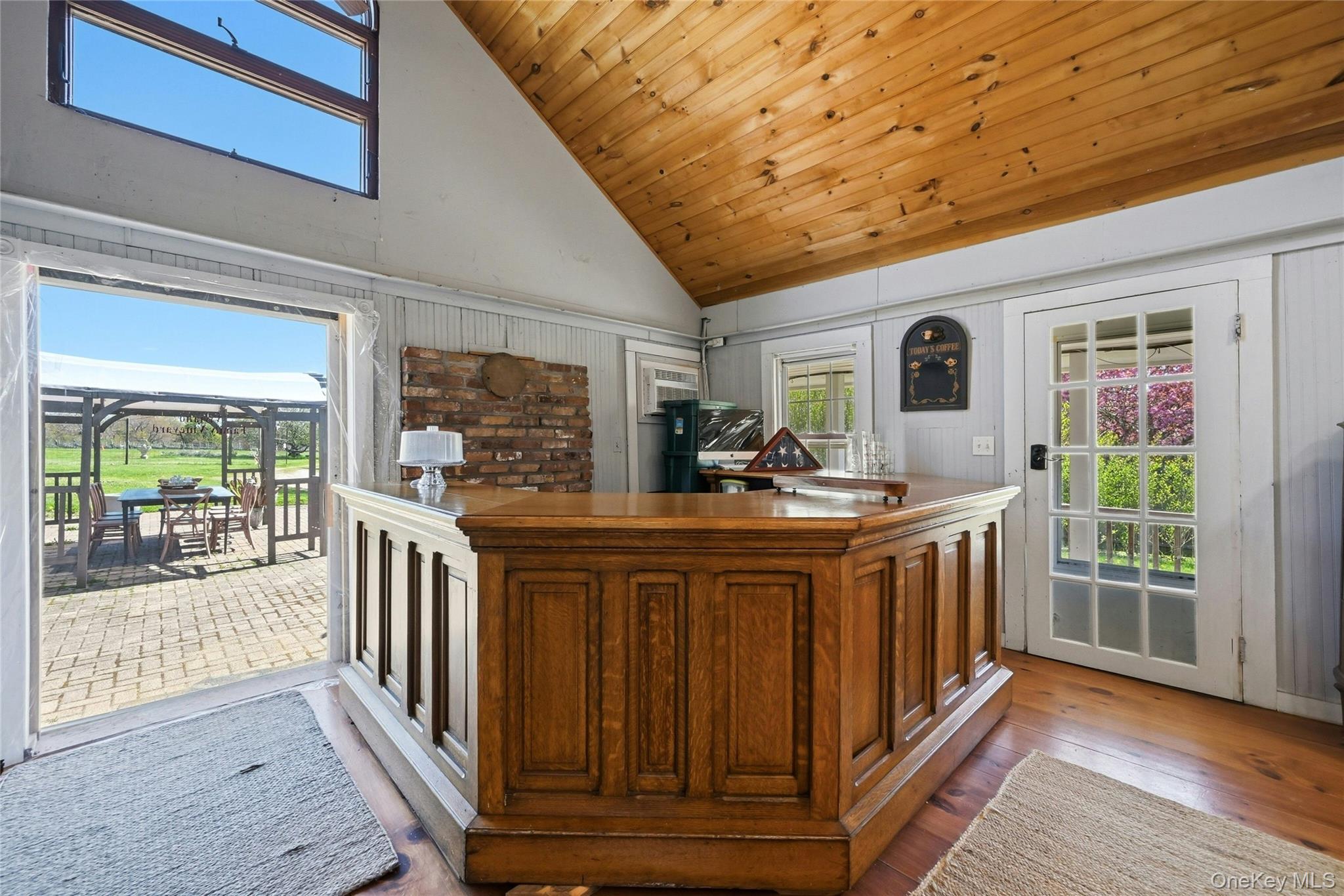 35950 Main Road – For Sale photo 10