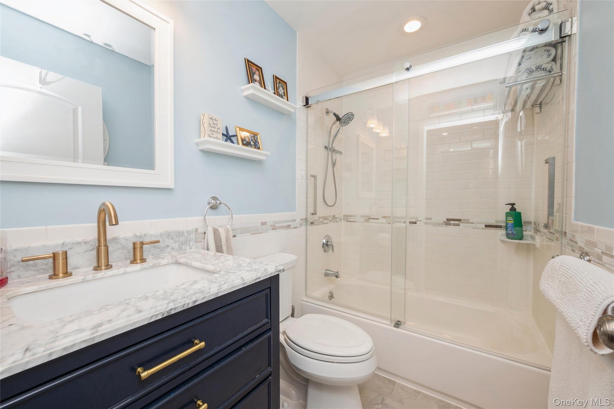 608 Carman Avenue, Unit C2 photo 23