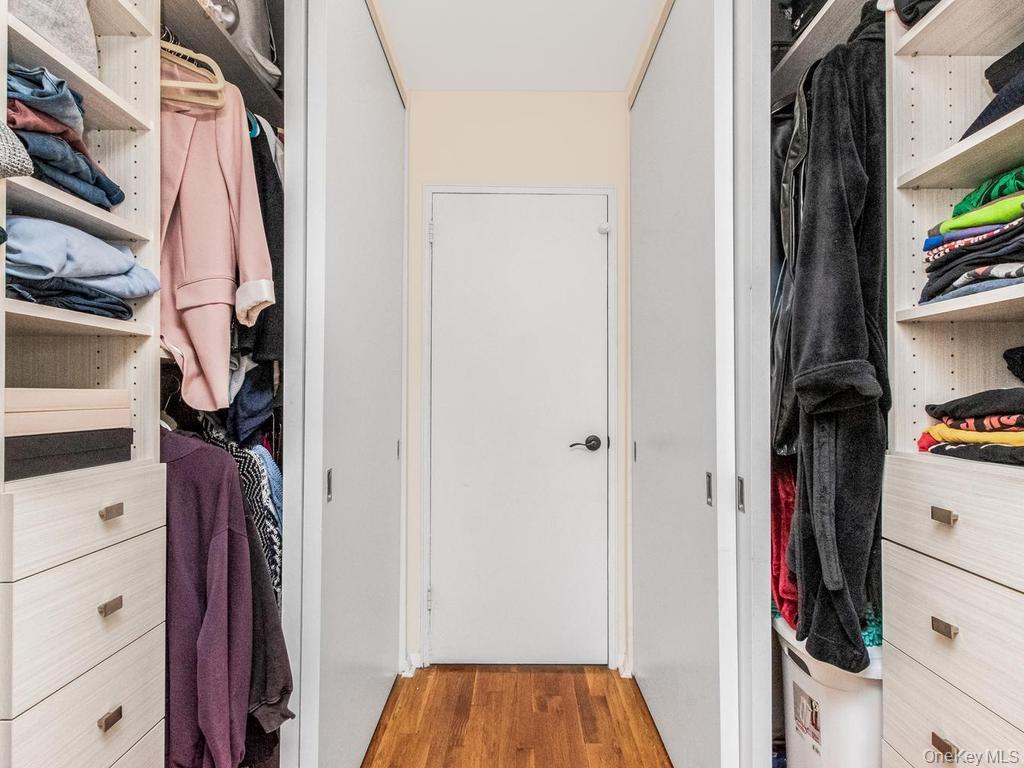 3636 Fieldston Road, Unit 7B photo 8