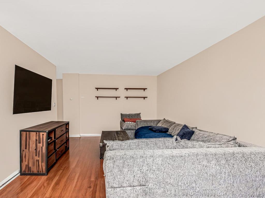 3636 Fieldston Road, Unit 7B photo 2