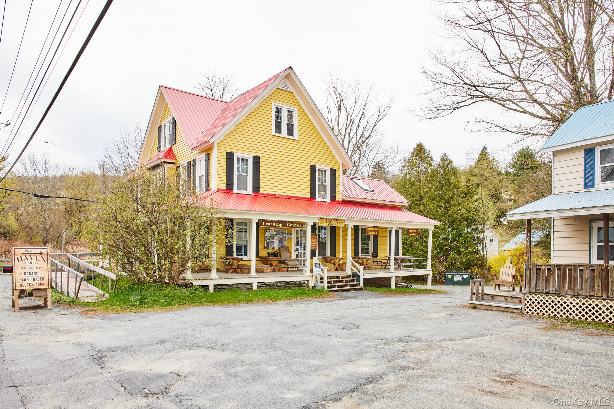 104-108 Main Street – For Sale