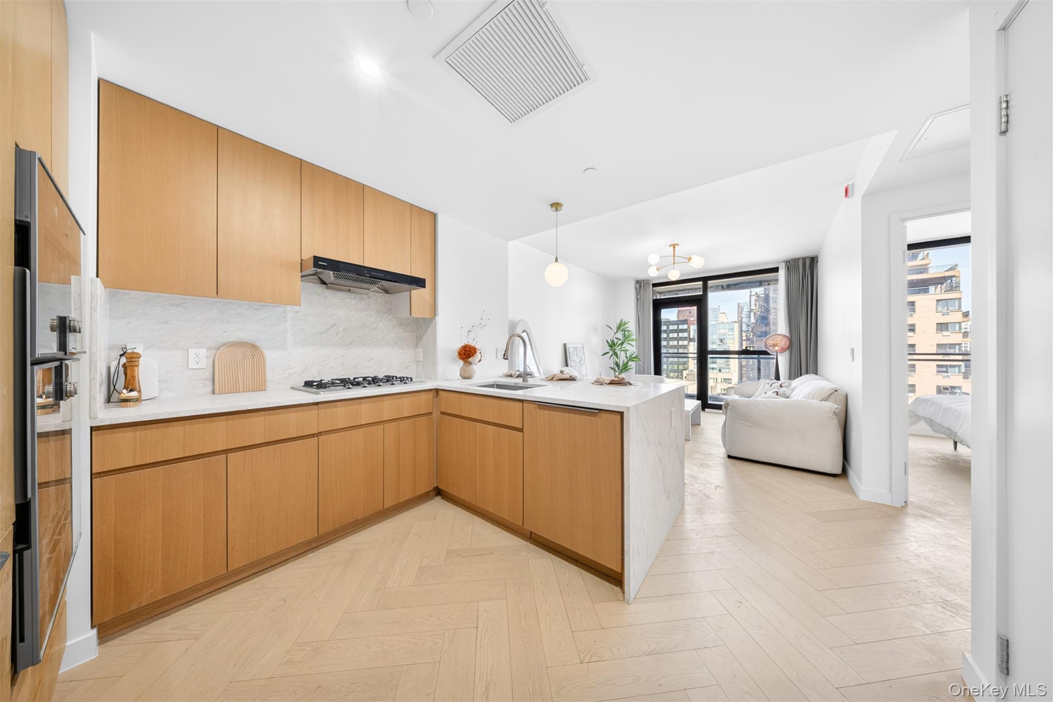 133-25 37TH Avenue, Unit 6B photo 10