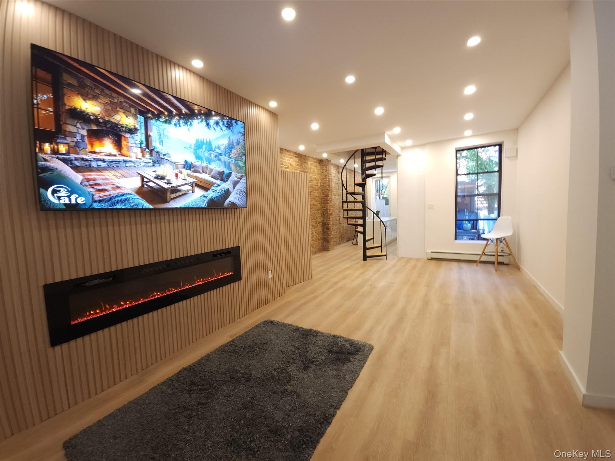 345 Quincy Street, Unit A photo 2