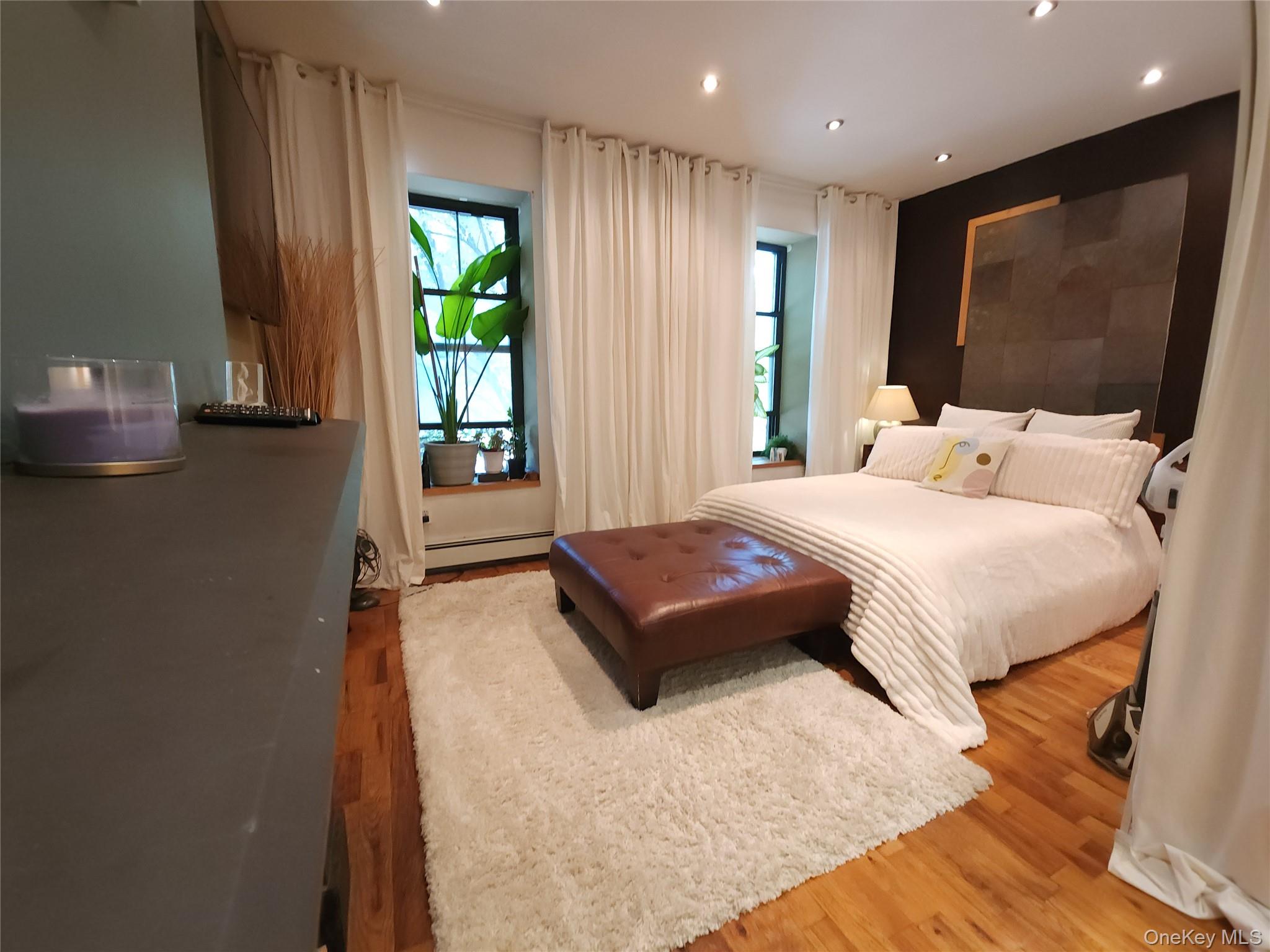 345 Quincy Street, Unit A photo 22