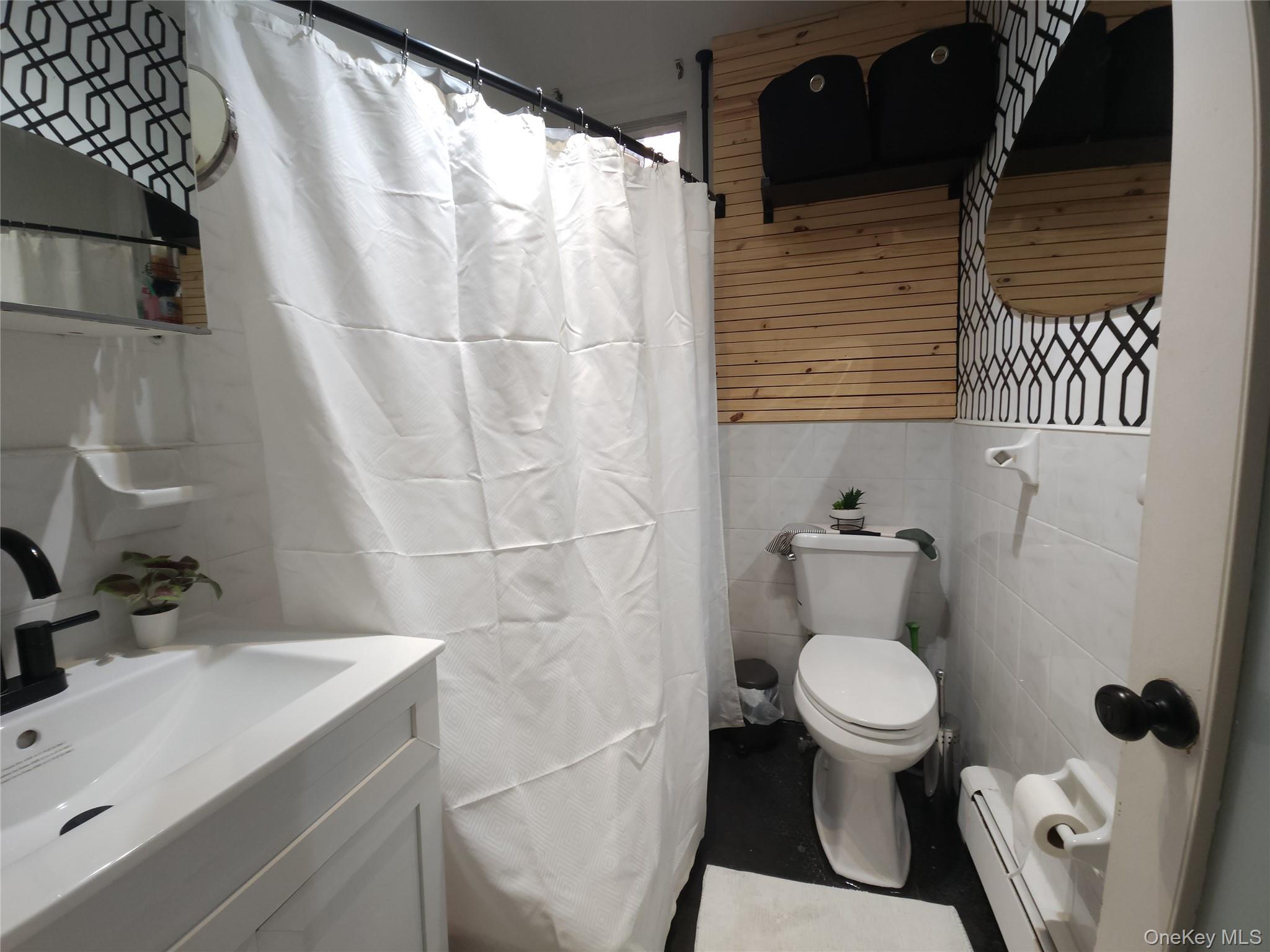 345 Quincy Street, Unit A photo 17