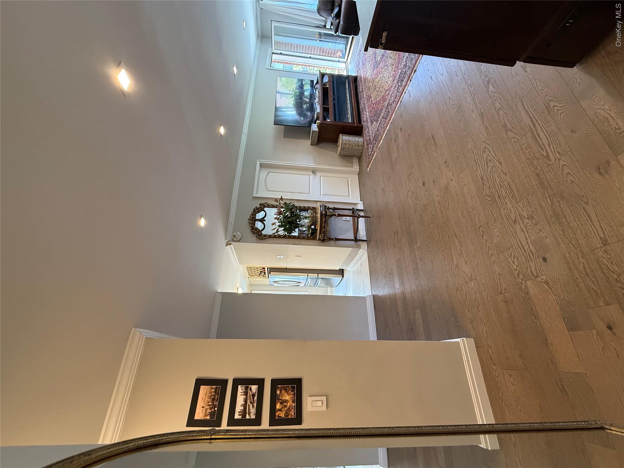 16 Lake Street, Unit 6A photo 3