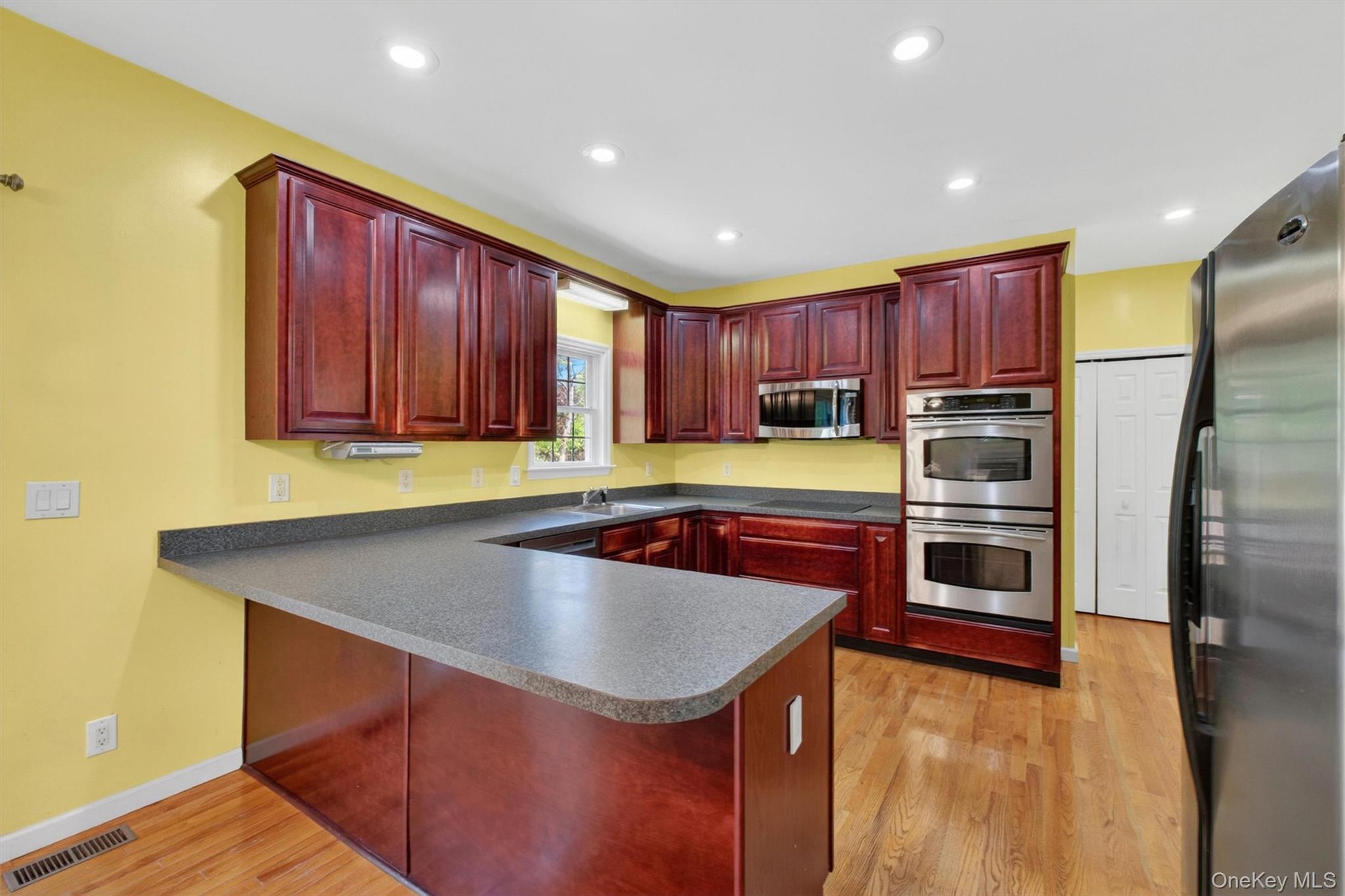 172 Westchester Avenue – For Sale photo 6