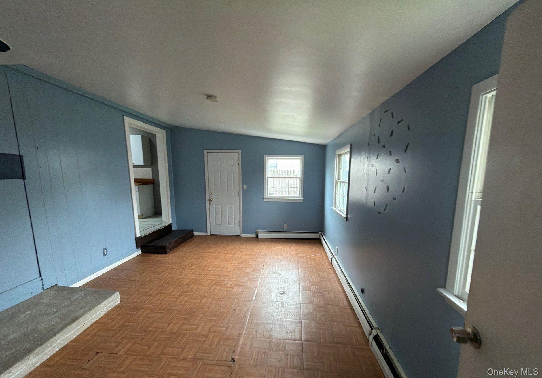 209 Moffitt Boulevard – For Sale photo 10