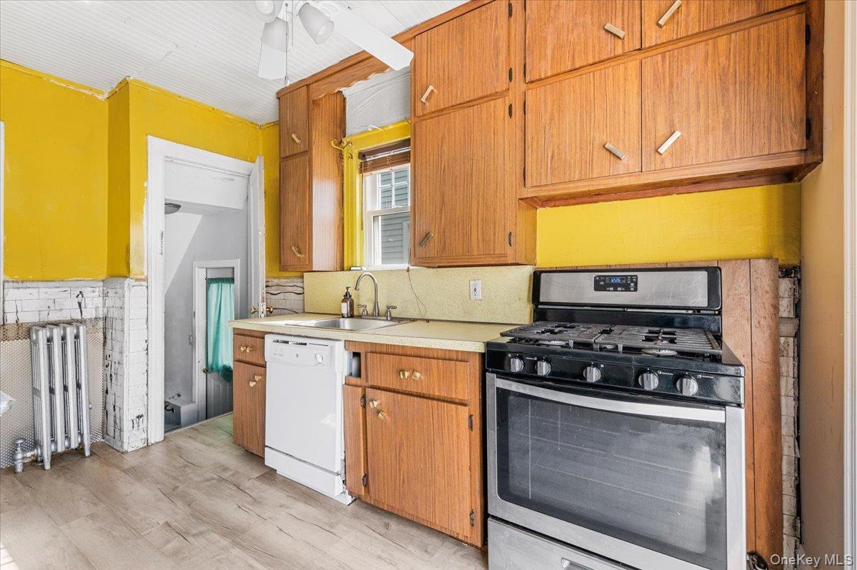 93-22 245th Street – For Sale photo 15
