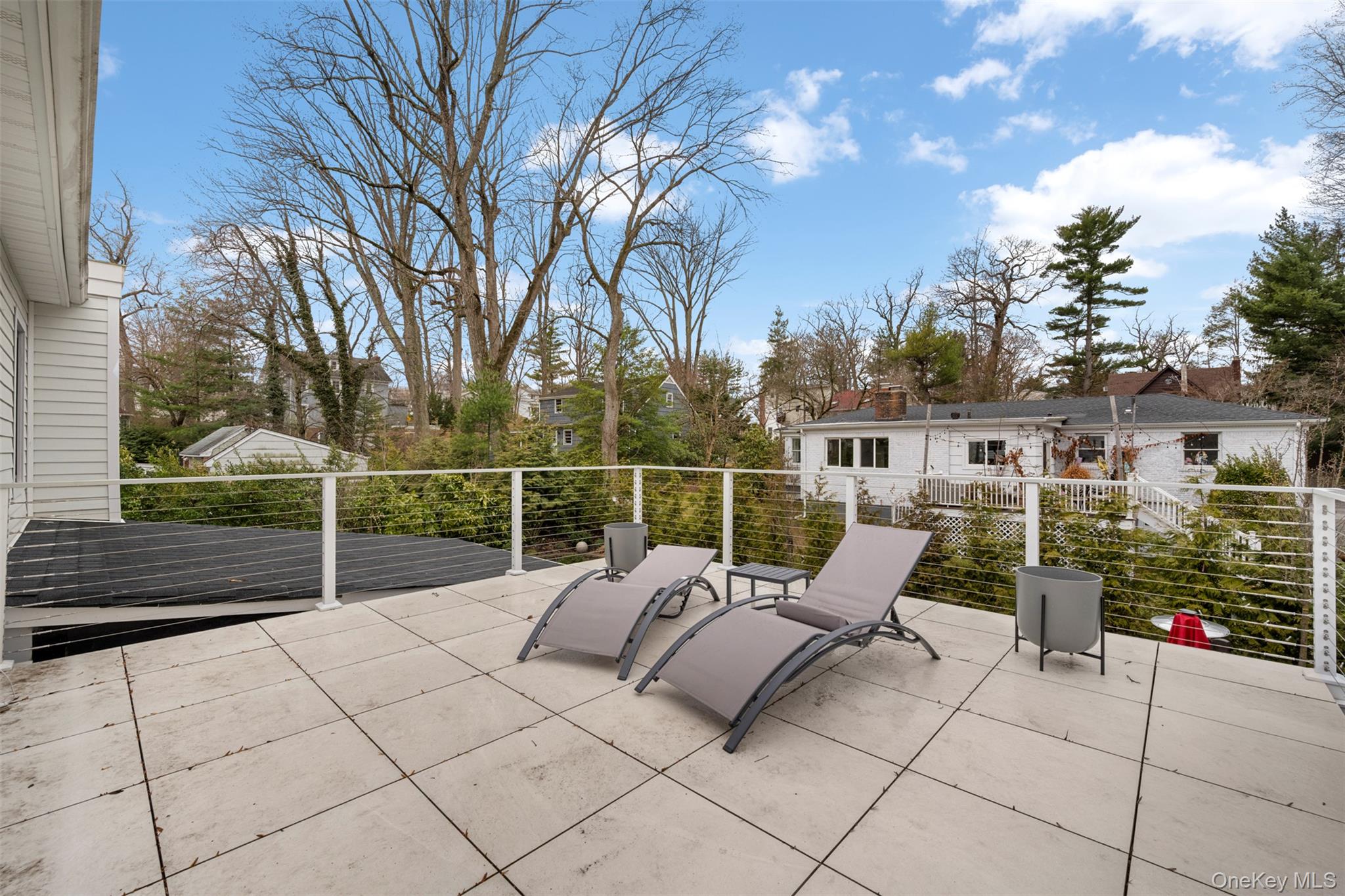 2 Hewlett Place – For Sale photo 32