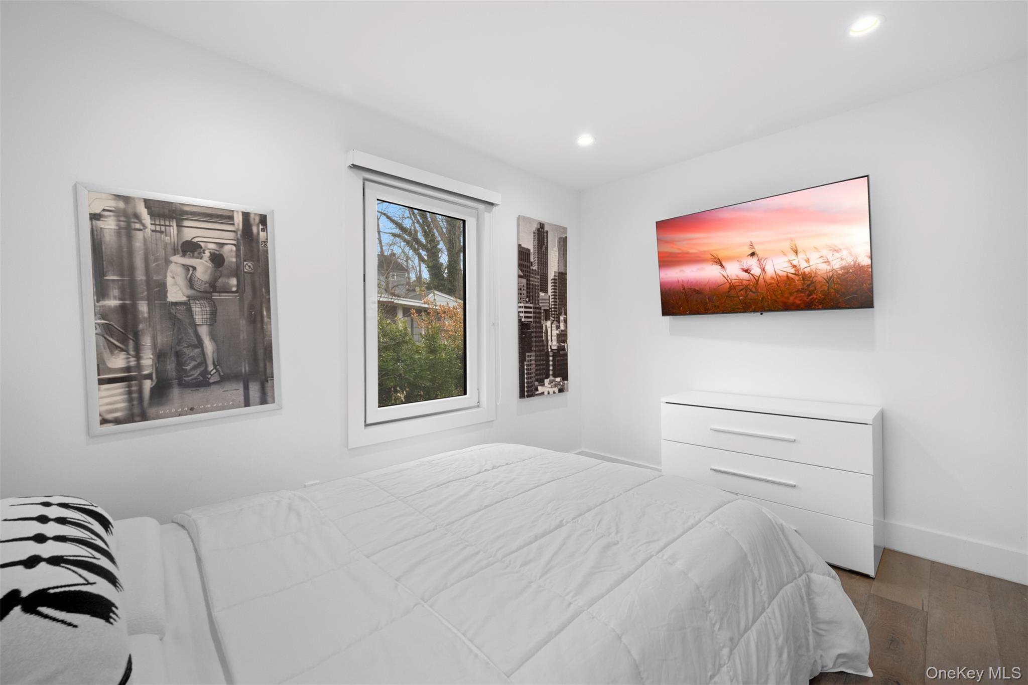2 Hewlett Place – For Sale photo 39