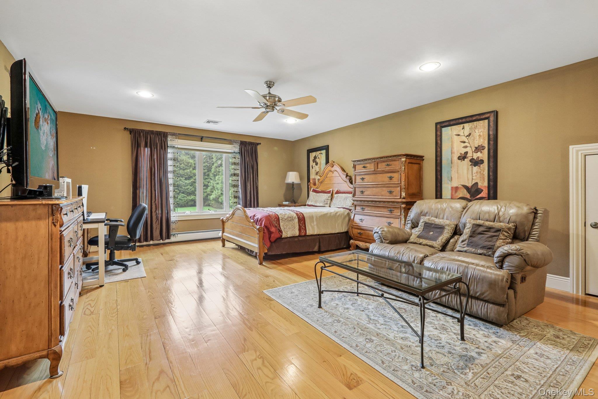 250 Old Mill Road – For Sale photo 22