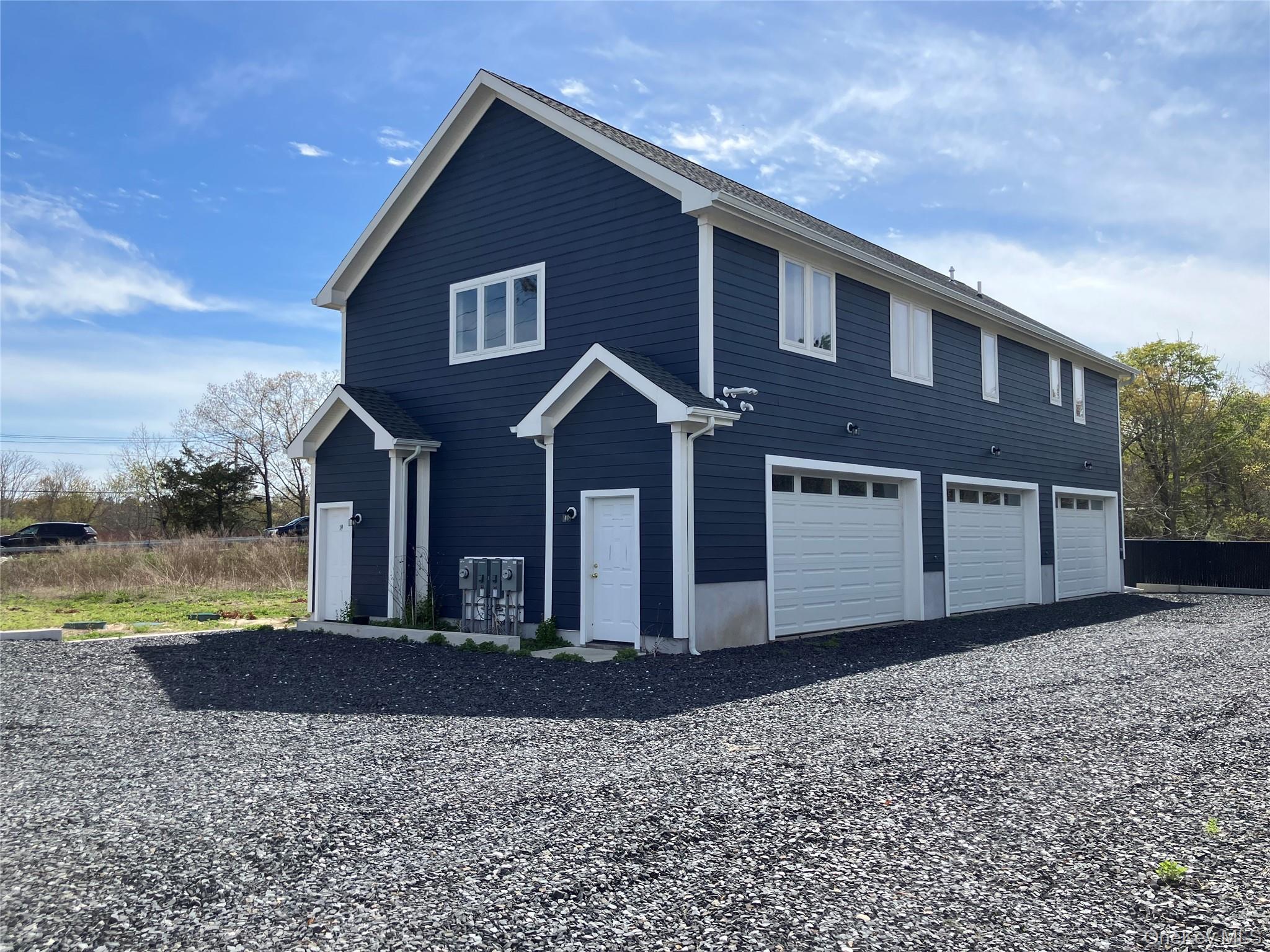 19 Kroemer Avenue – For Rent