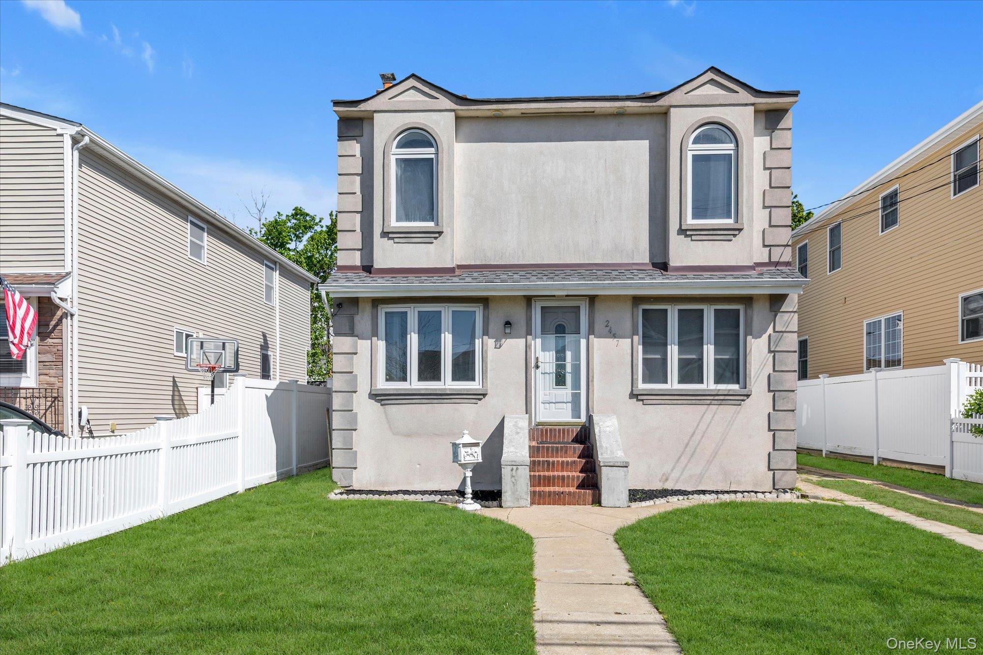 2457 Williams Court – For Sale