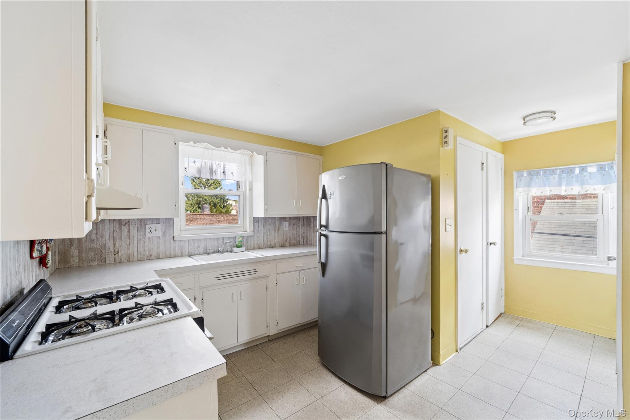 75-01 88th Street – For Sale photo 44