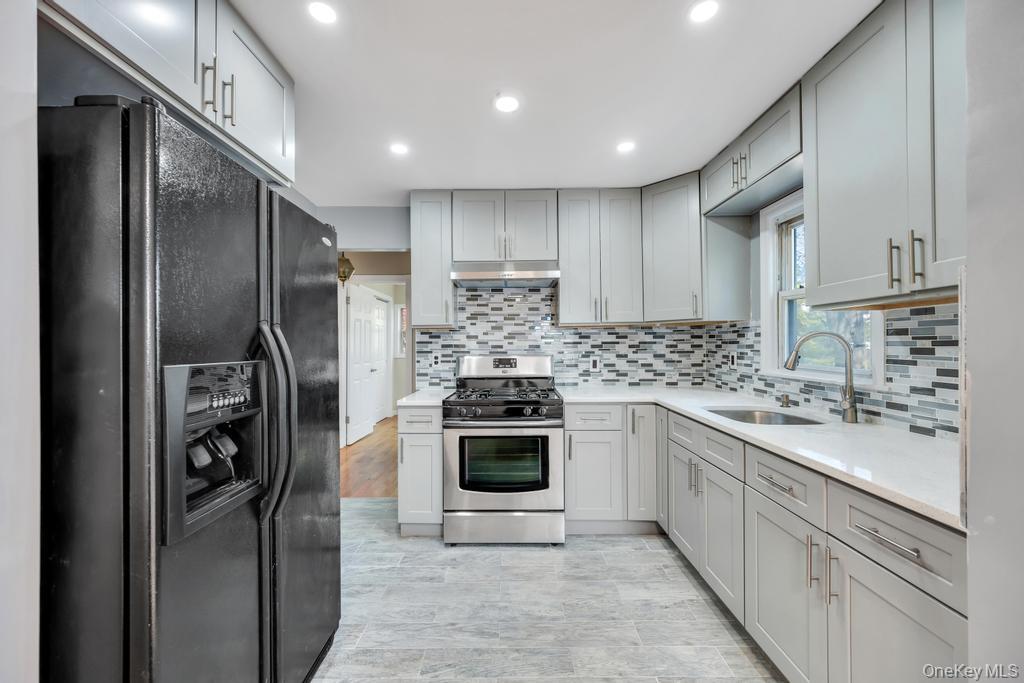 64 Spar Drive – For Sale photo 8