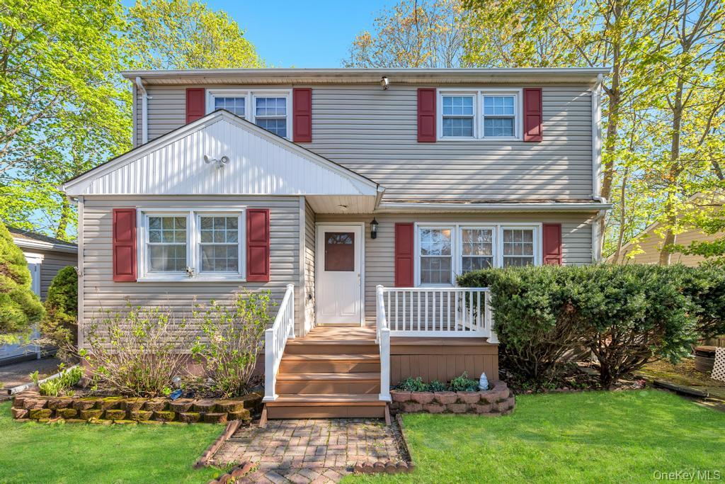 64 Spar Drive – For Sale photo 2