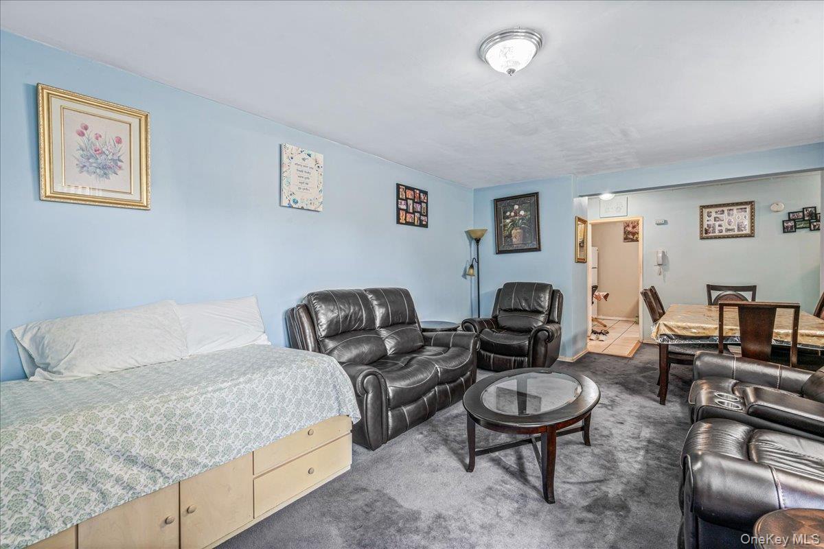 144-55 Melbourne Ave, Unit 2E photo 6