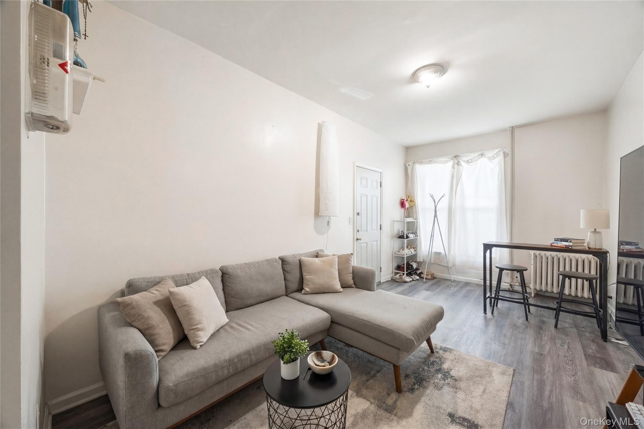 2412 Grand Avenue – For Sale photo 18