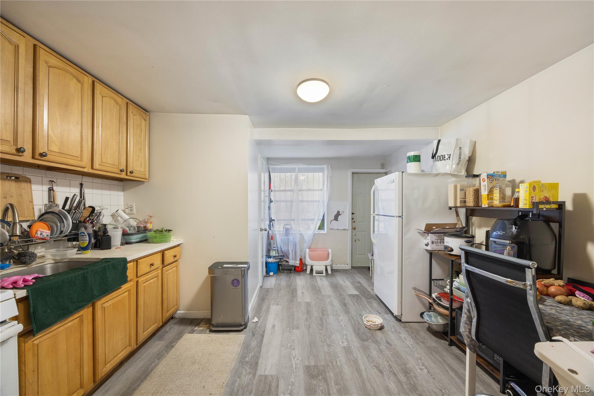 2412 Grand Avenue – For Sale photo 14