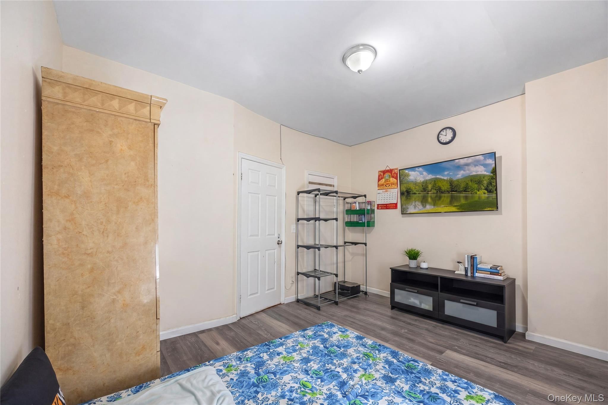 2412 Grand Avenue – For Sale photo 32