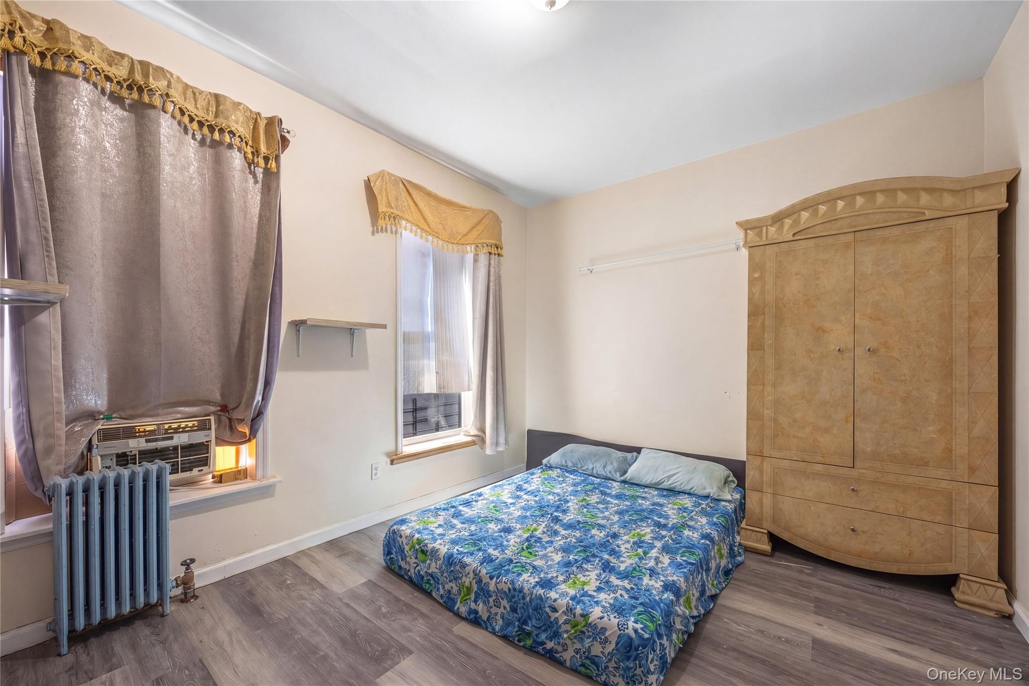 2412 Grand Avenue – For Sale photo 31
