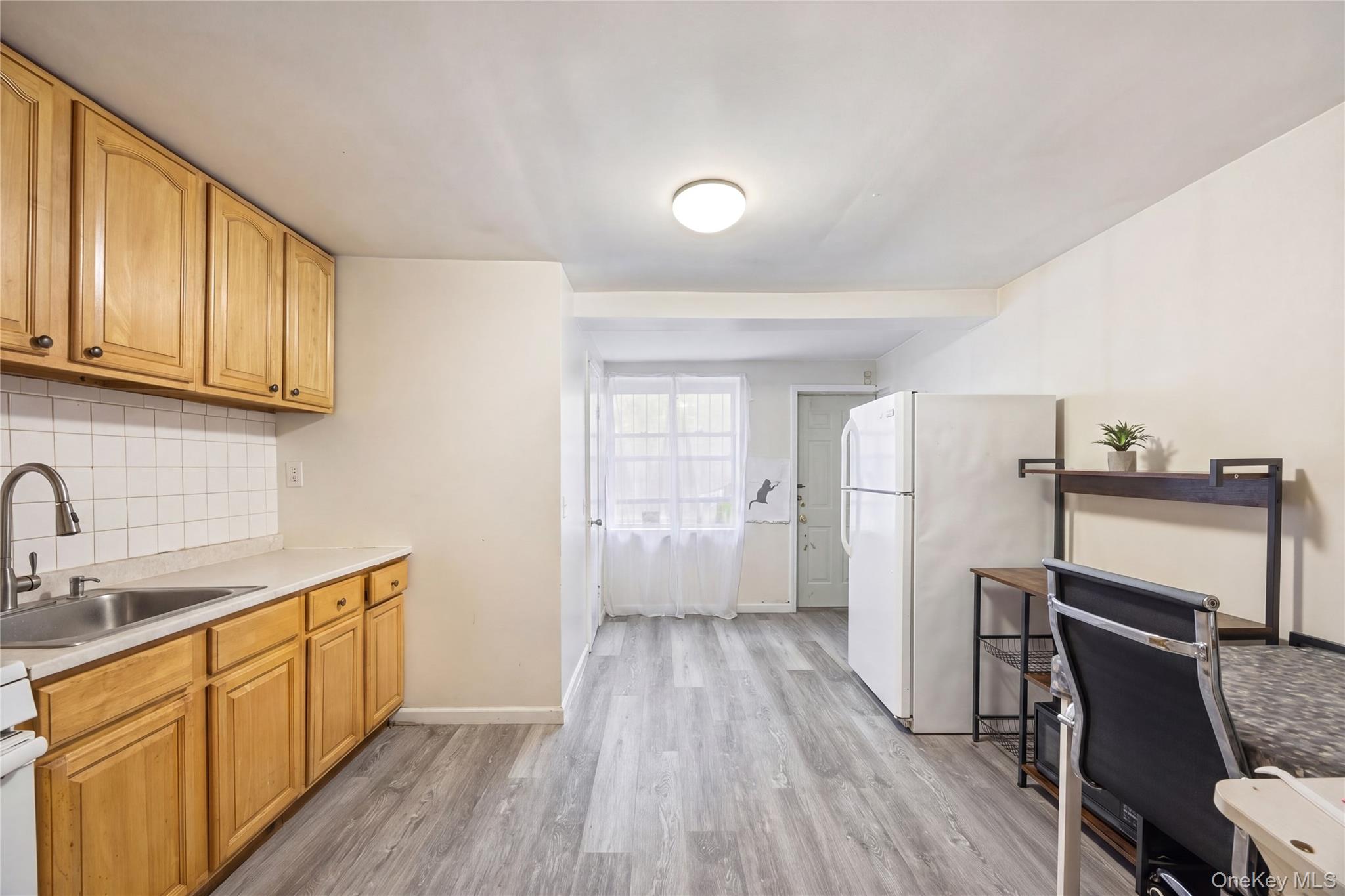 2412 Grand Avenue – For Sale photo 13