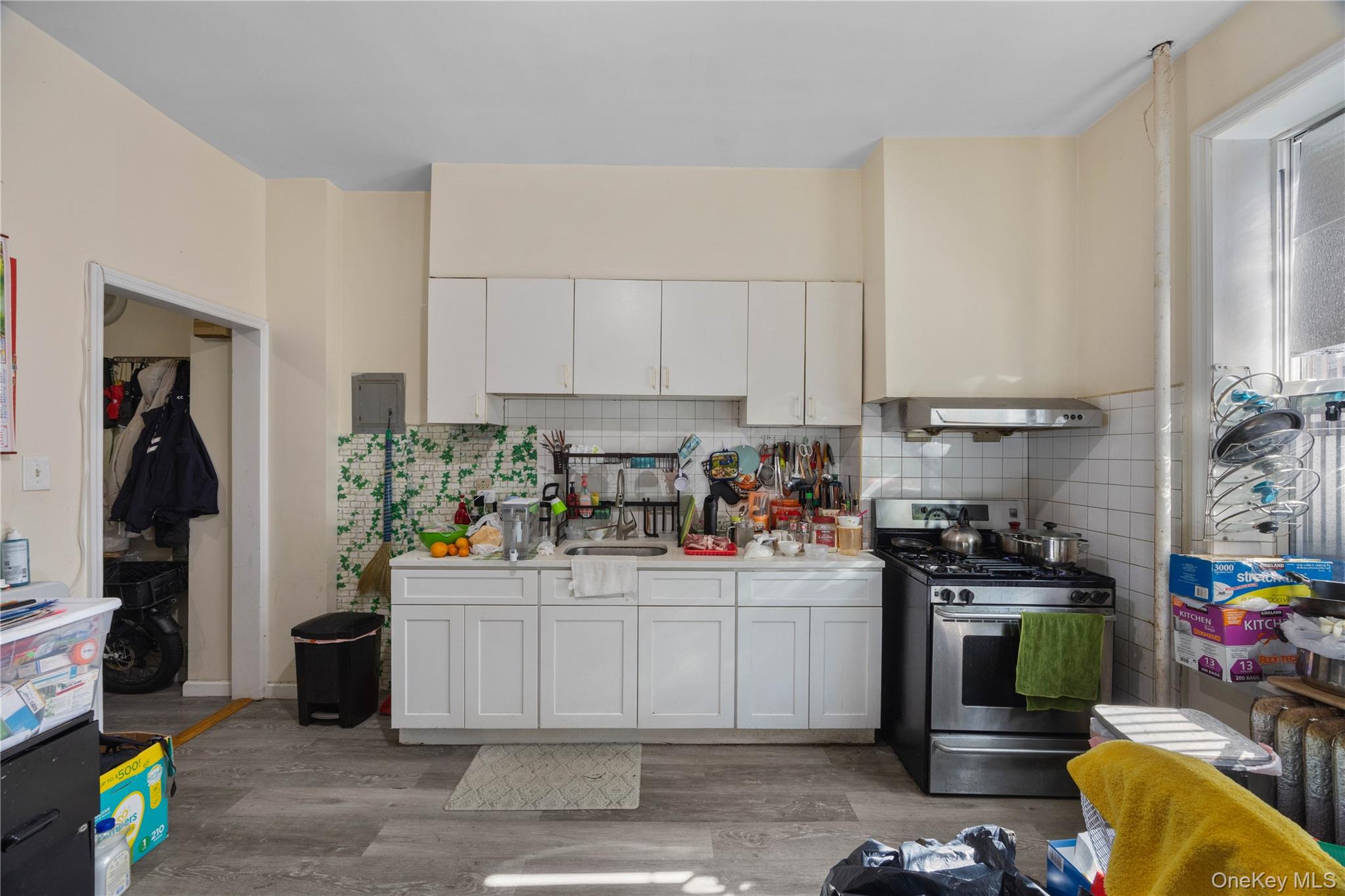 2412 Grand Avenue – For Sale photo 28