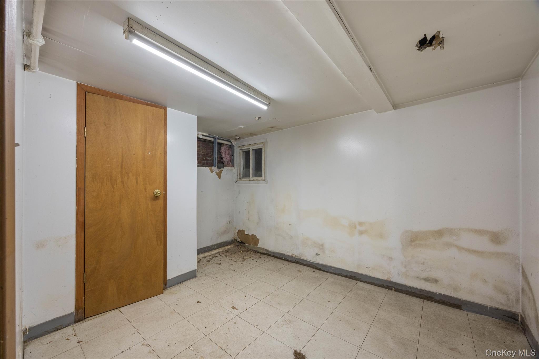 2412 Grand Avenue – For Sale photo 22
