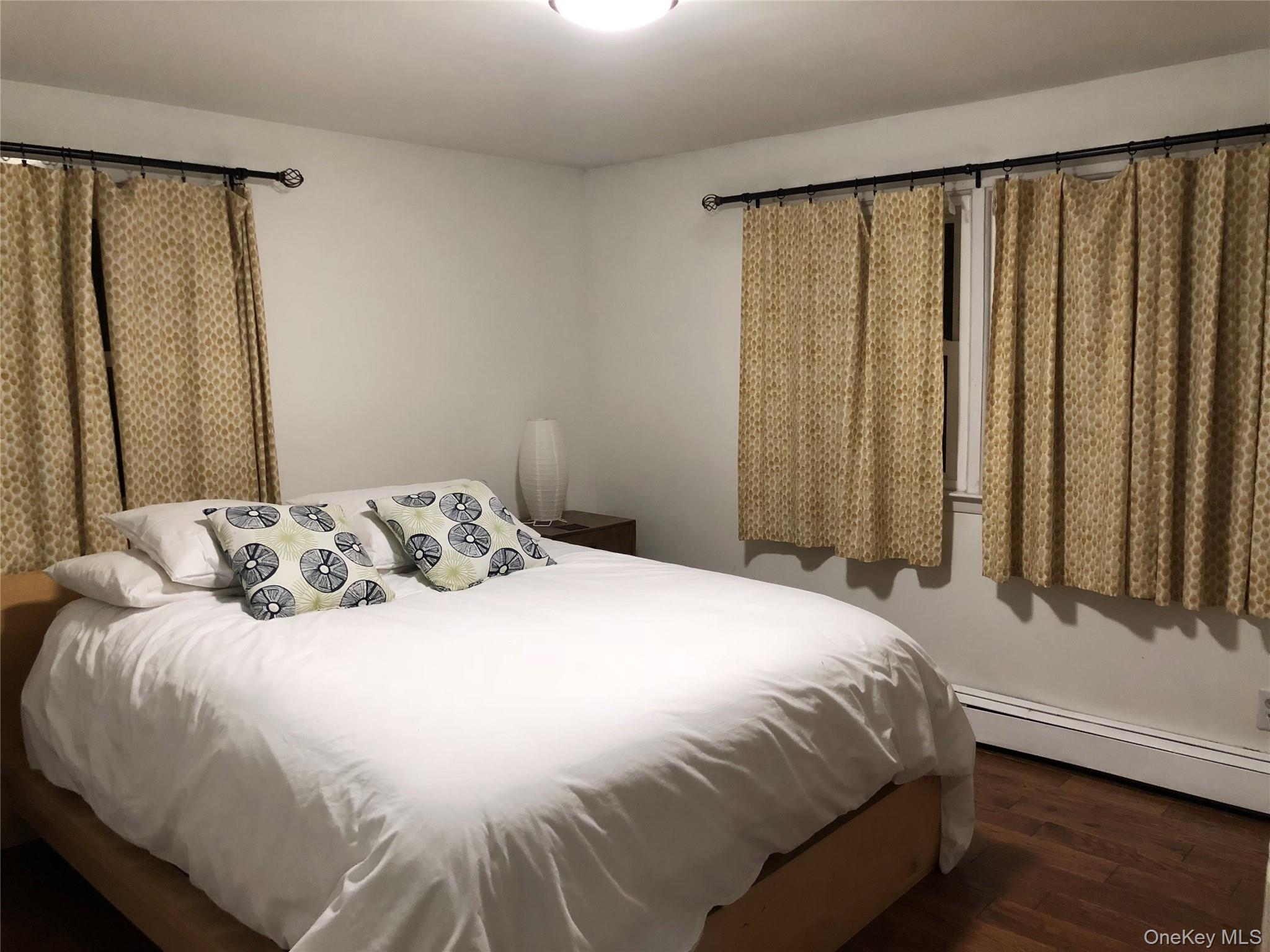 41 Columbine Avenue N – For Rent photo 3