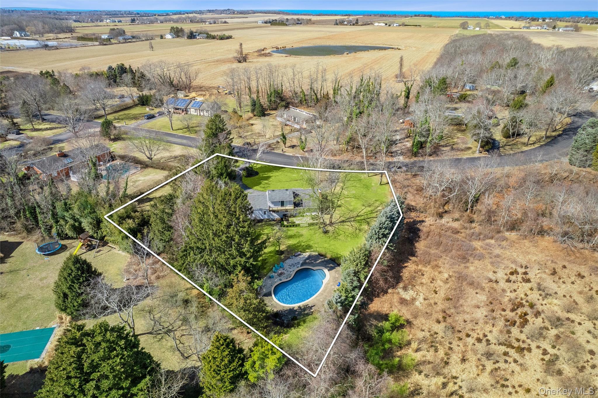 435 Old Saddle Lane – For Sale photo 16