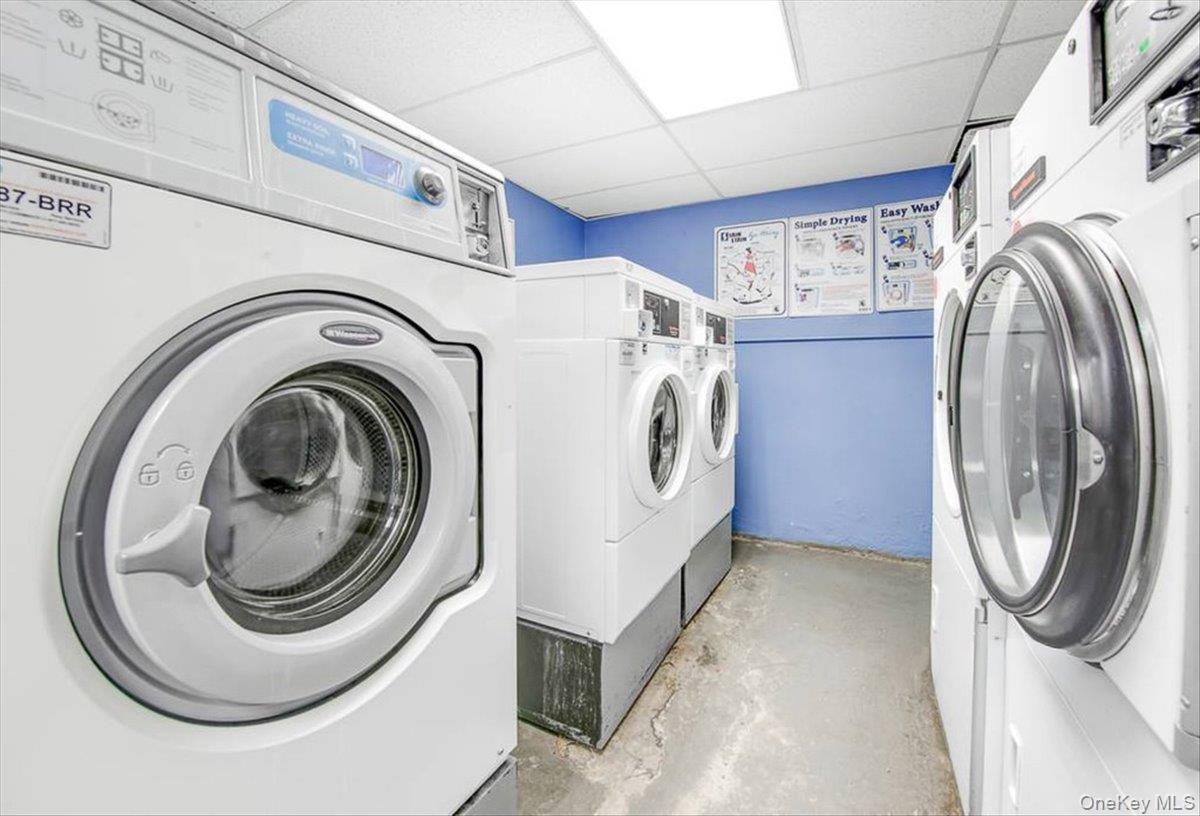 102-12 65th Avenue, Unit C35 photo 23
