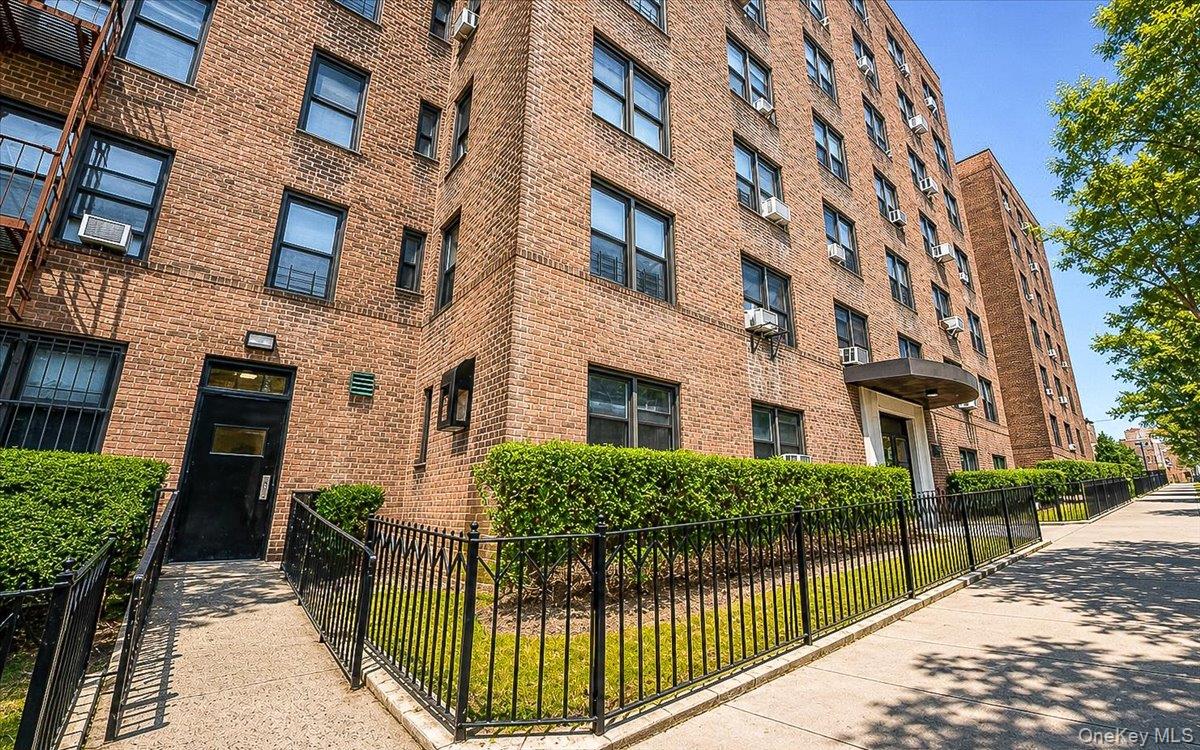 102-12 65th Avenue, Unit C35