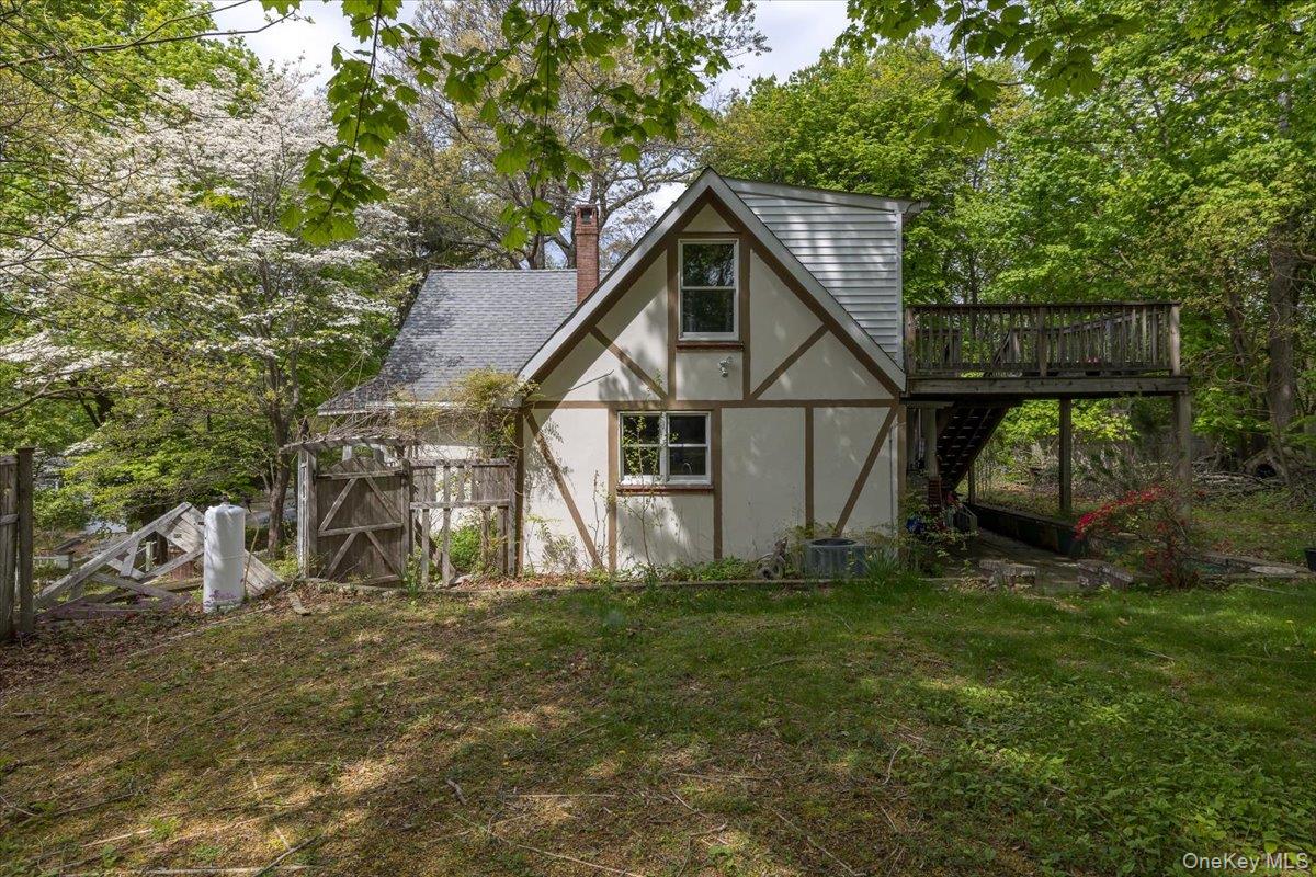 7 Amagansett Drive – For Sale photo 3