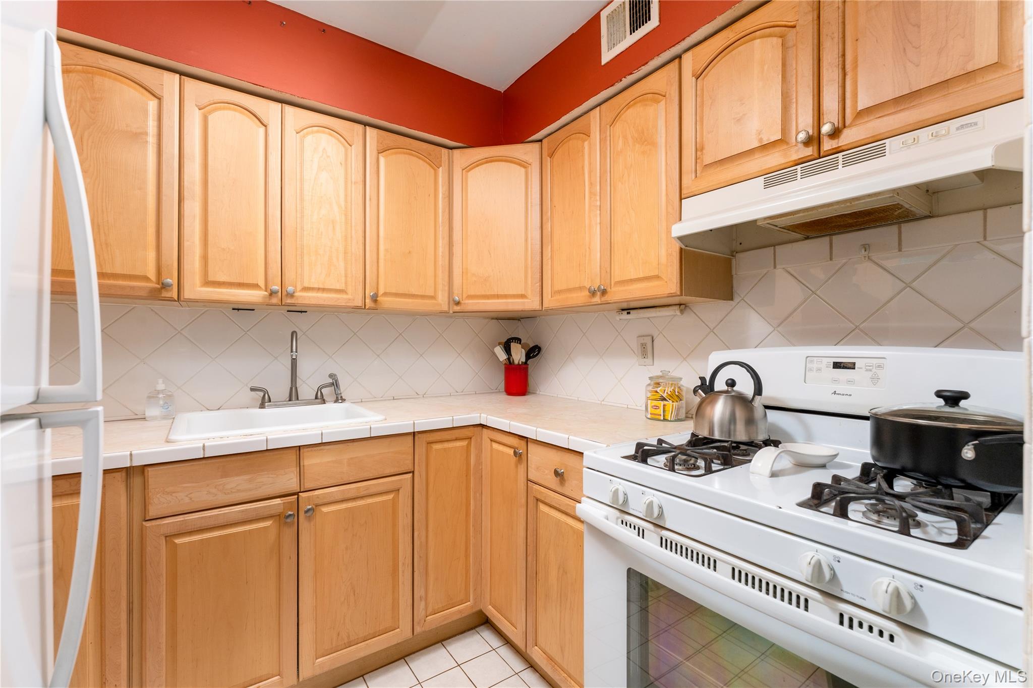 28 Bailey Court, Unit 28 photo 9