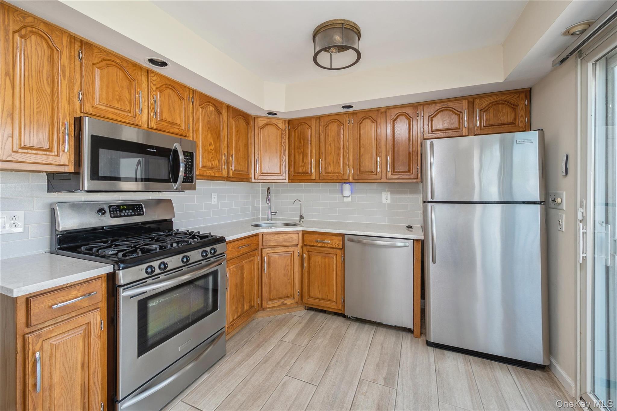 23 Gables Drive – For Sale photo 9