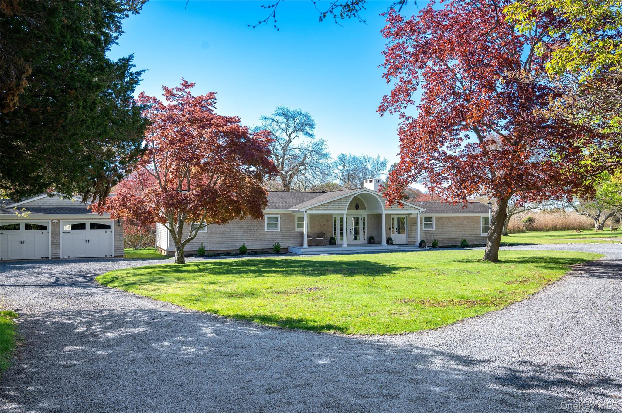 111 South Country Road – For Sale photo 7