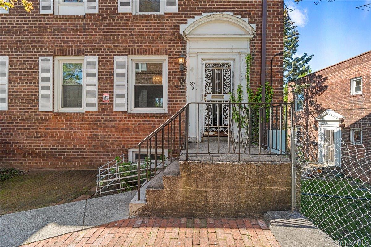 147-44 Village Road, Unit 87D photo 11