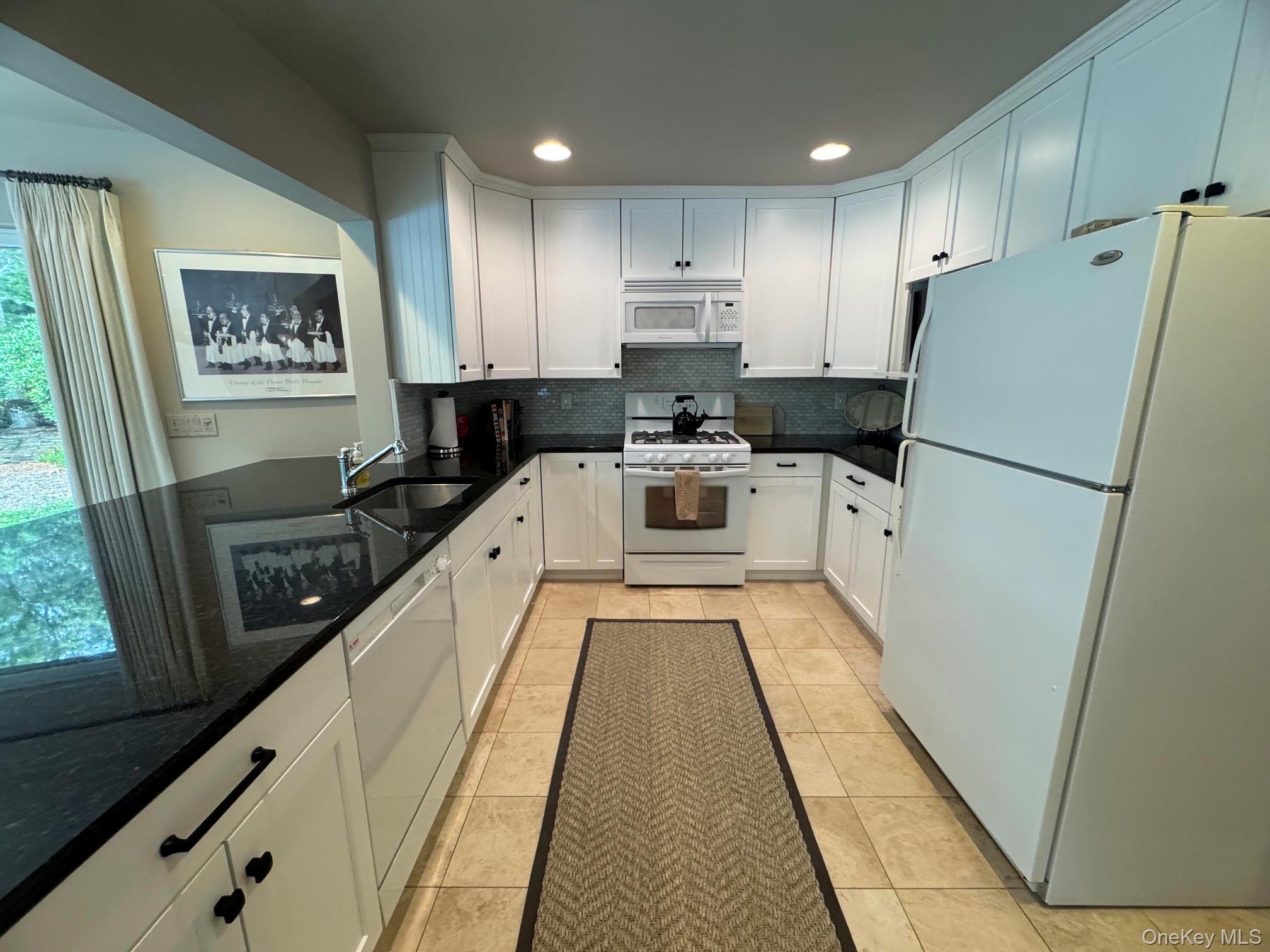 4 Lakewood Lane – For Sale photo 12