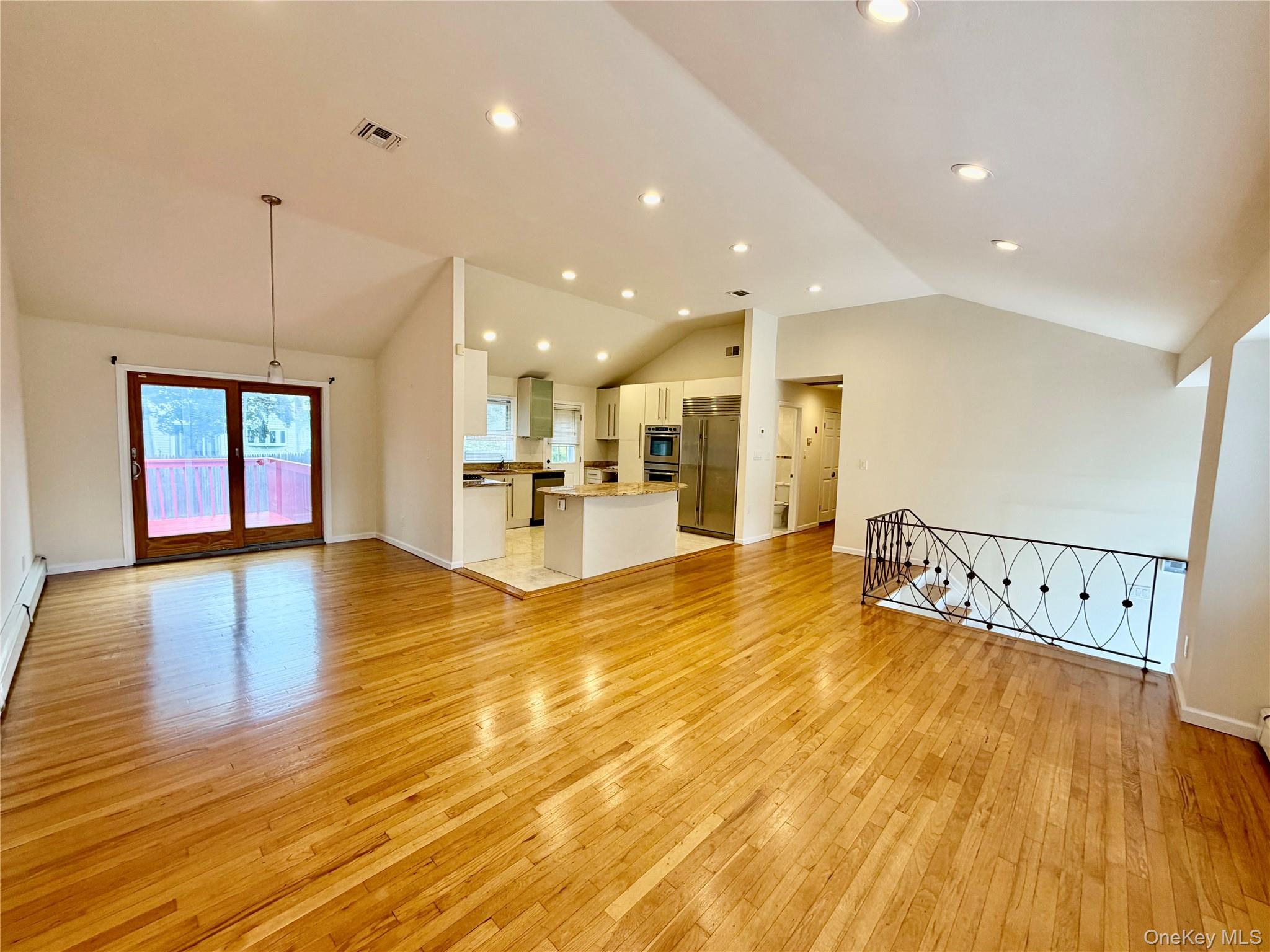 5 Elm Street – For Sale photo 3