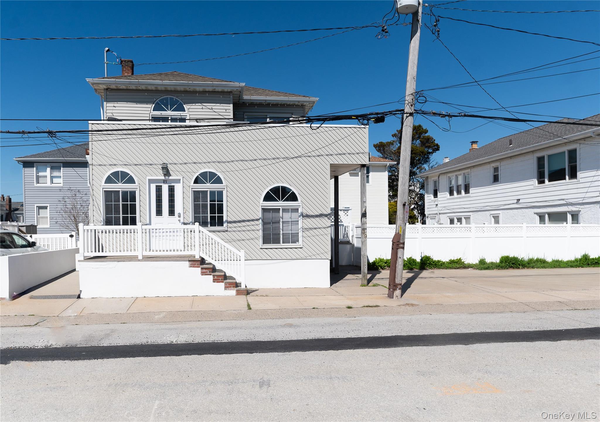 39 Troy Avenue – For Sale photo 27