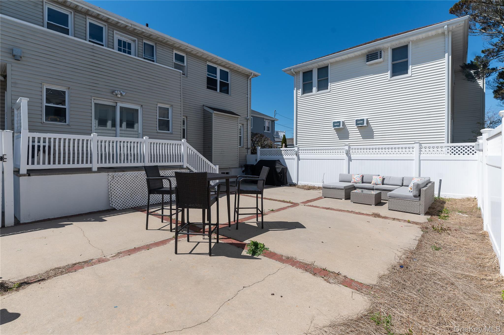 39 Troy Avenue – For Sale photo 24