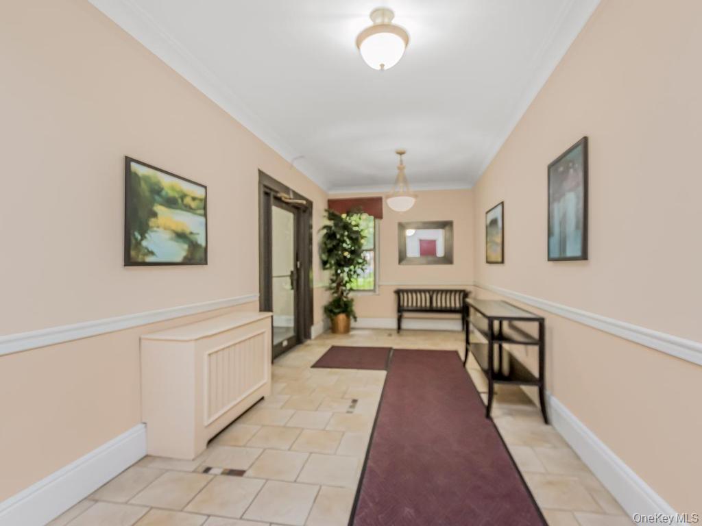 472 Gramatan Avenue, Unit O2 photo 10