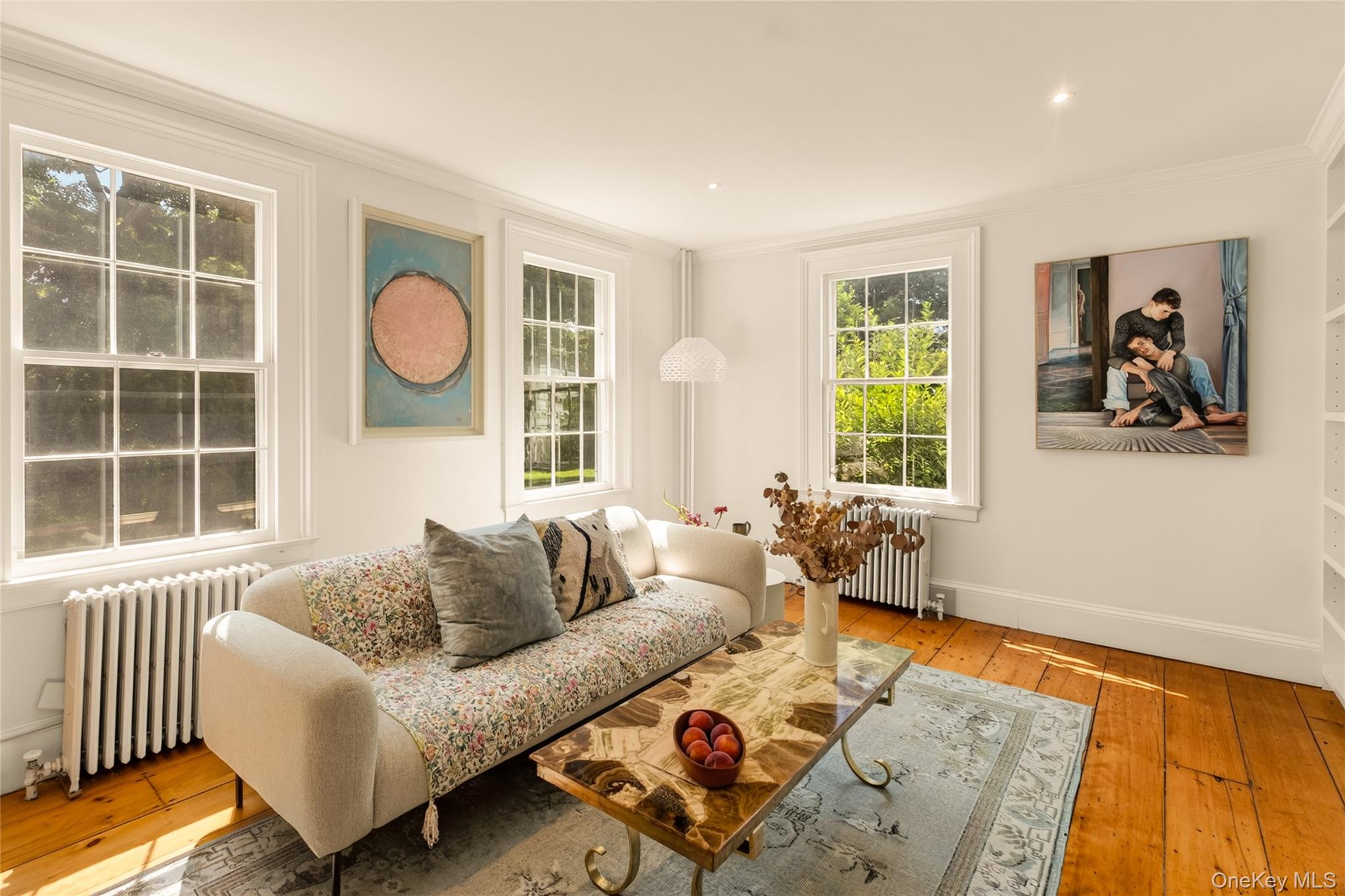 210 Middle Road – For Sale photo 8