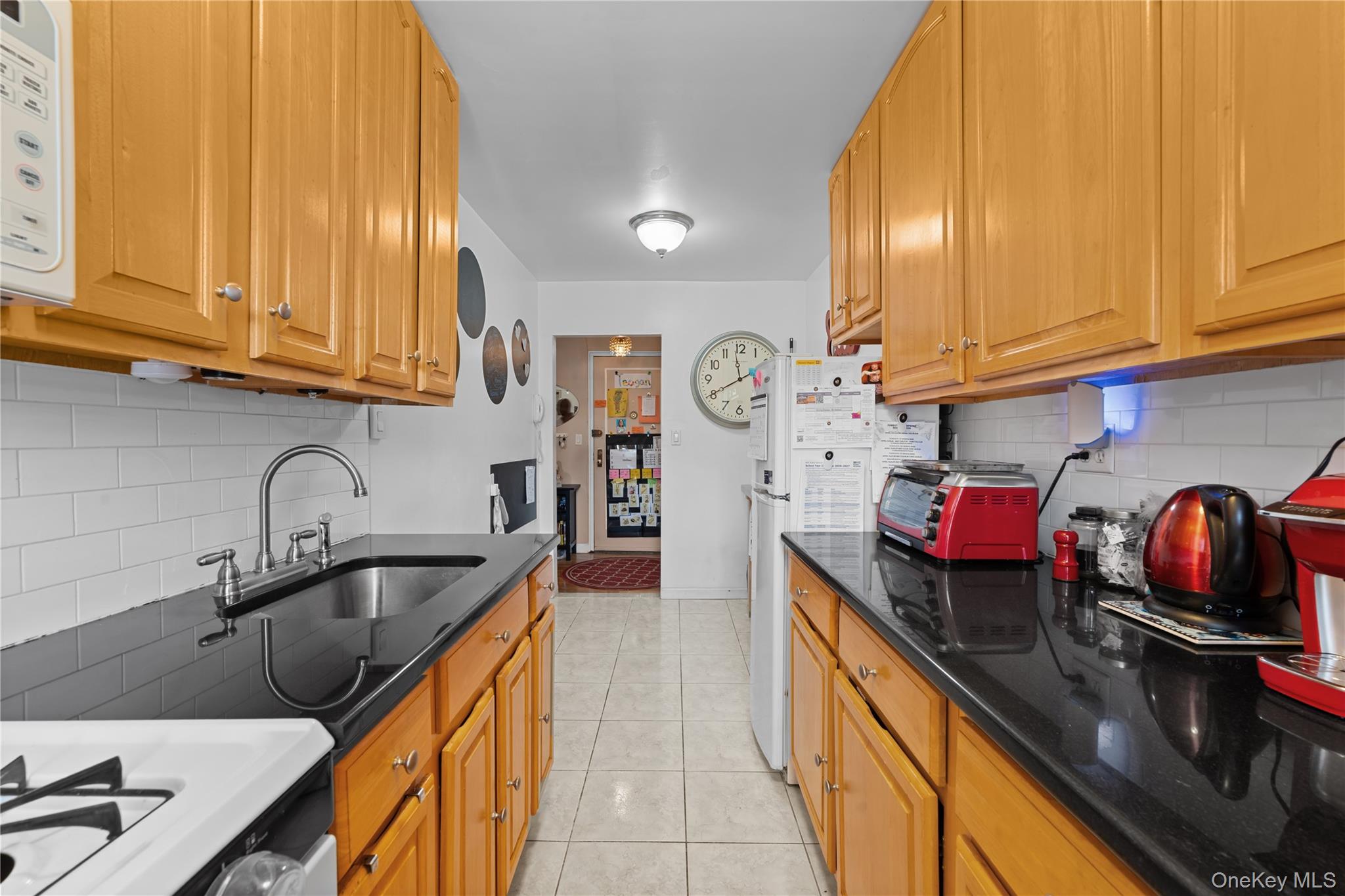 67-30 Dartmouth Street, Unit 2S photo 7