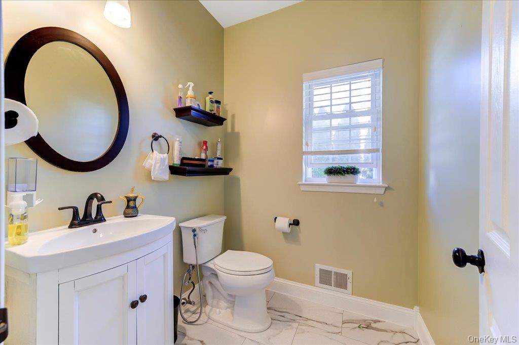 2723 Colonial Drive – For Sale photo 23