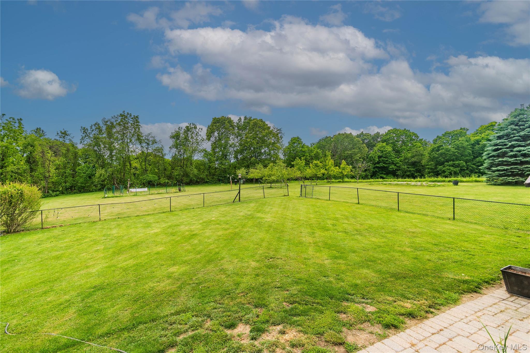 1 Starlight Path – For Sale photo 30