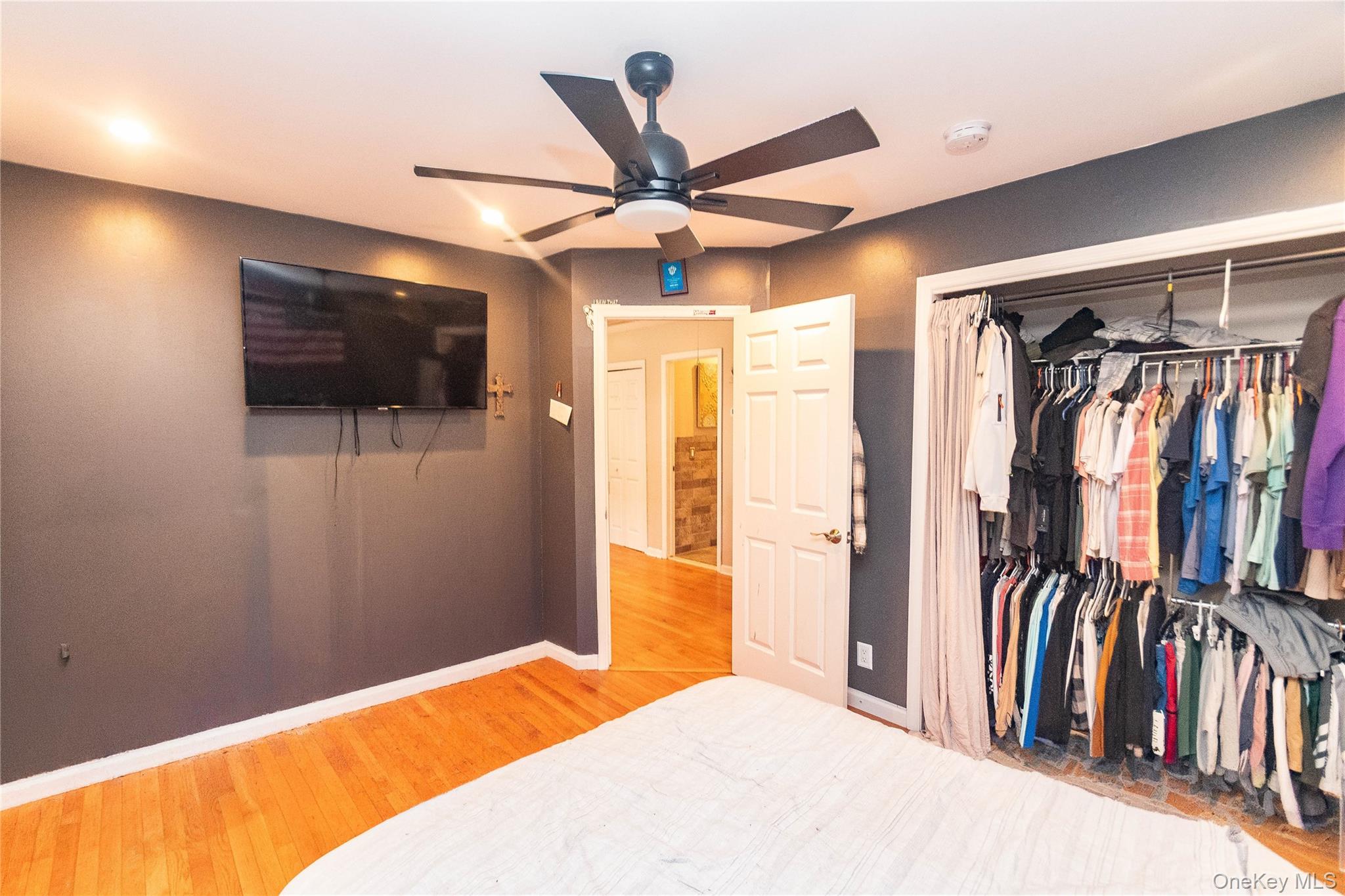 1 Starlight Path – For Sale photo 16