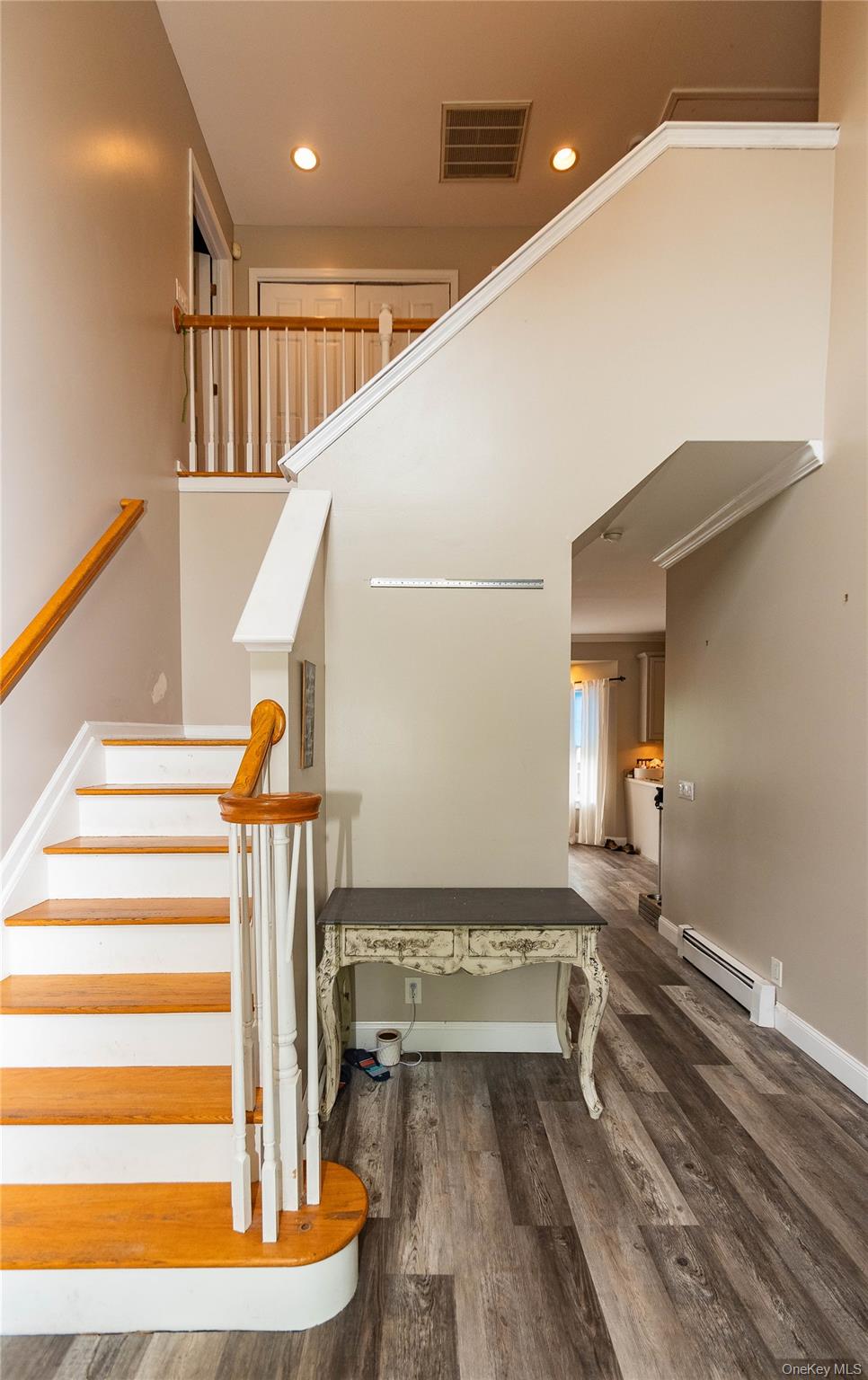1 Starlight Path – For Sale photo 4