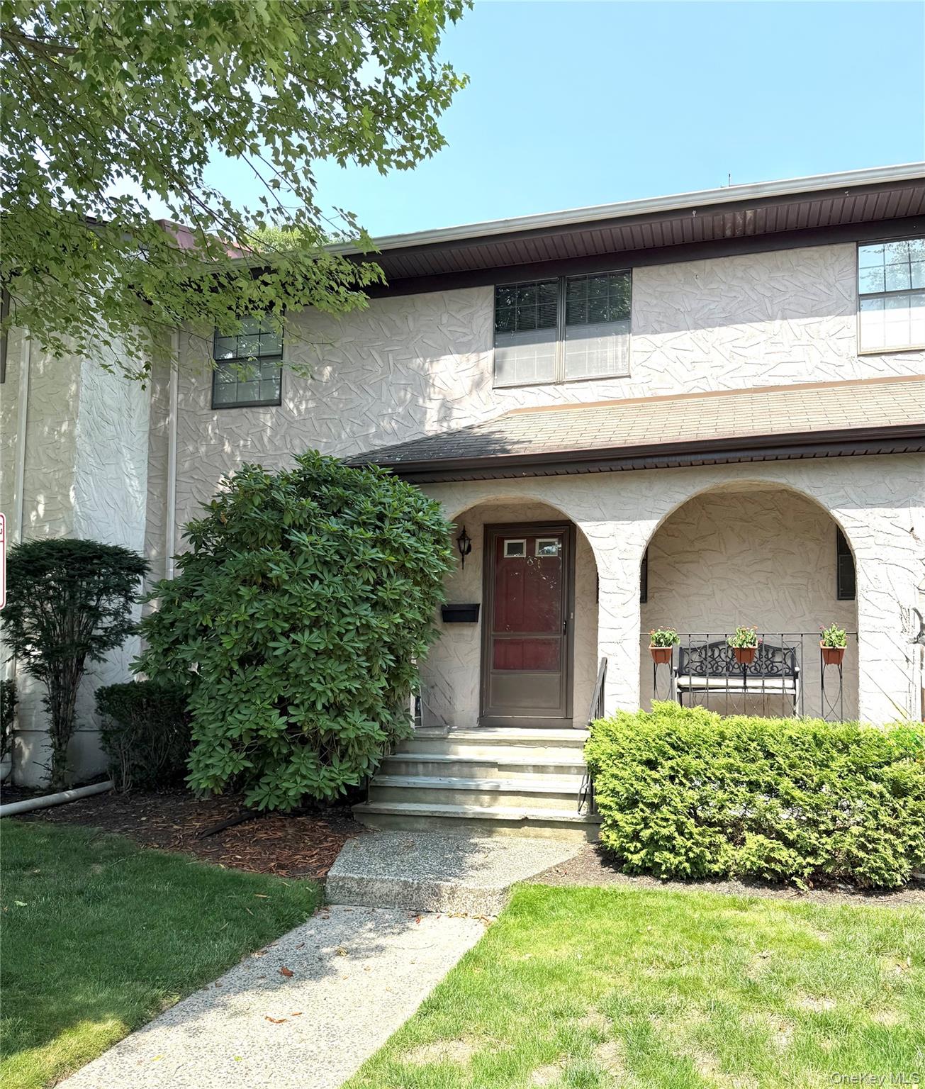 164 Somerset Drive – For Sale